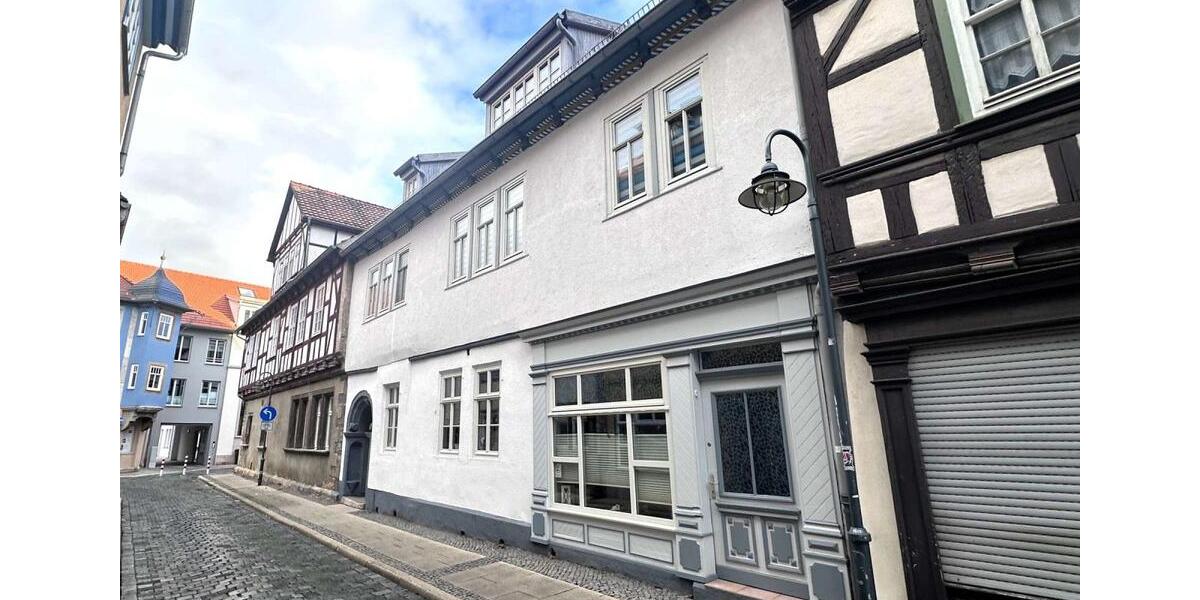 Erdgeschoßwohnung Bad Langensalza - 4 Zimmer, 98 m&sup2;, 800&euro; | Angebot:25871741