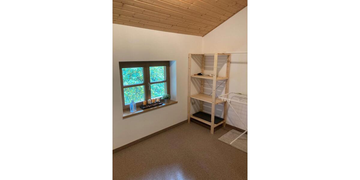 Dachgeschoßwohnung Bischofsmais - 3 Zimmer, 50 m&sup2;, 600&euro; | Angebot:26561812