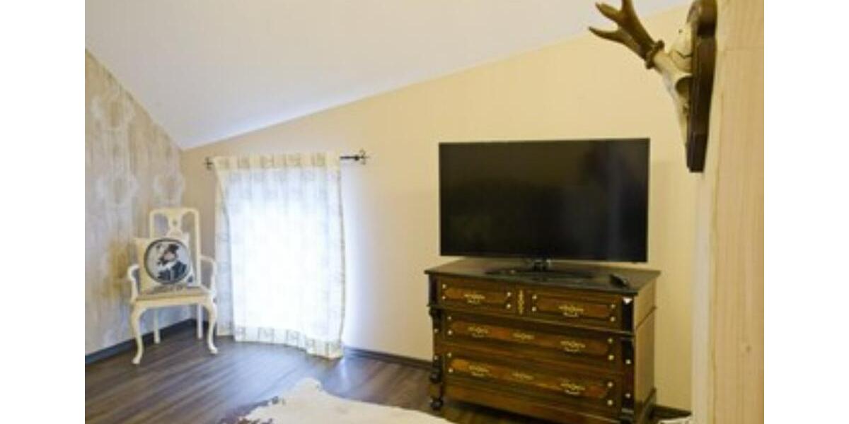 Gewerbeobjekt Niederkrüchten - 2 Zimmer, 80 m&sup2;, 1.260&euro; | Angebot:24319212