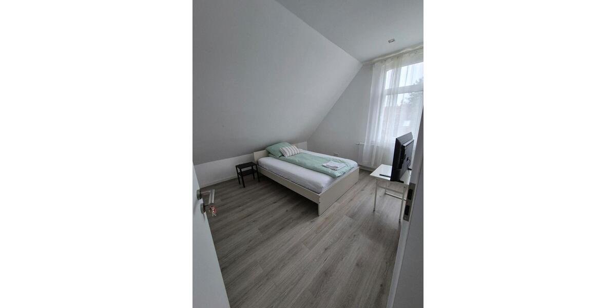 Wohnen auf Zeit Hannover Buchholz-Kleefeld - 1 Zimmer, 23 m&sup2;, 660&euro; | Angebot:26703514