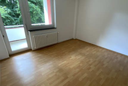 Wohnung Siegen Geisweid - 3 Zimmer, 67 m&sup2;, 279&euro; | Angebot:27250678