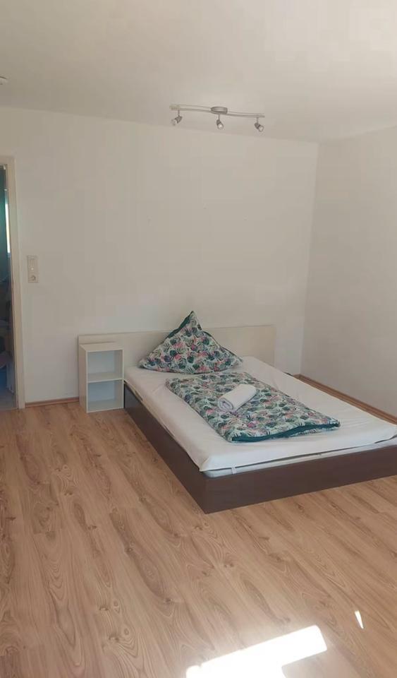 Großes WG Zimmer mit Balkon Nähe Uni Hohenheim