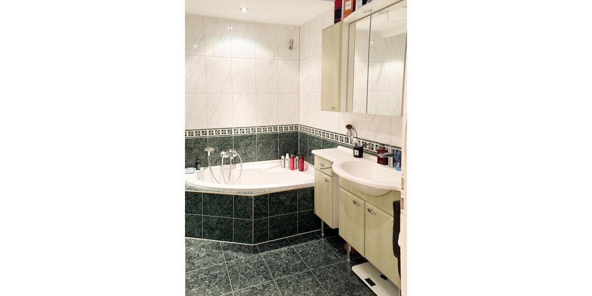 Wohnen auf Zeit Rostock - 3 Zimmer, 80 m&sup2;, 1.100&euro; | Angebot:26517692