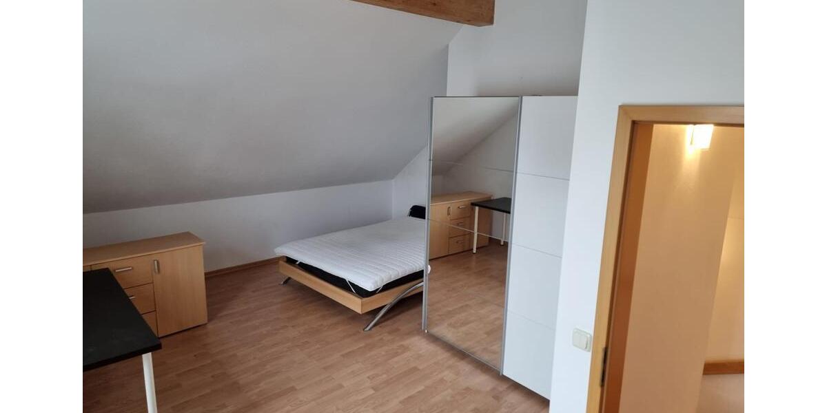 Doppelhaushälfte Straubing - 5 Zimmer, 128 m&sup2;, 1.390&euro; | Angebot:24855303