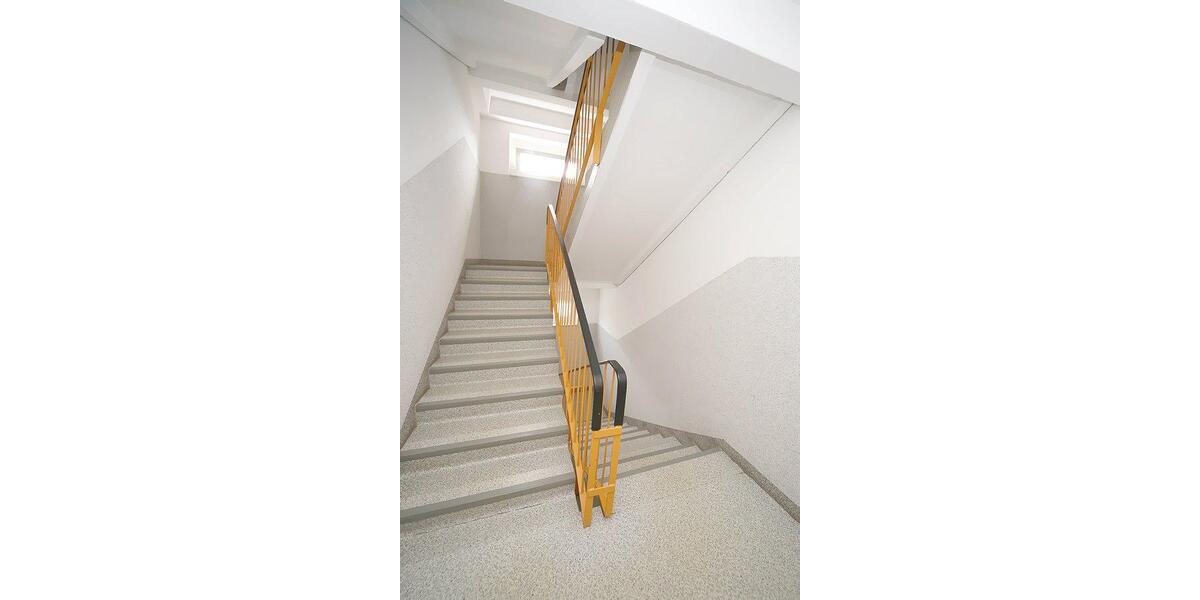 Etagenwohnung Eisleben (Lutherstadt) - 2 Zimmer, 56 m&sup2;, 287&euro; | Angebot:26087092