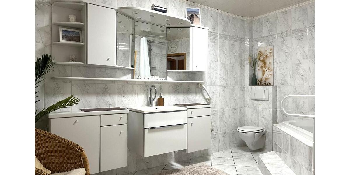 Wohnen auf Zeit Gladbeck - 2.5 Zimmer, 90 m&sup2;, 1.288&euro; | Angebot:26616024