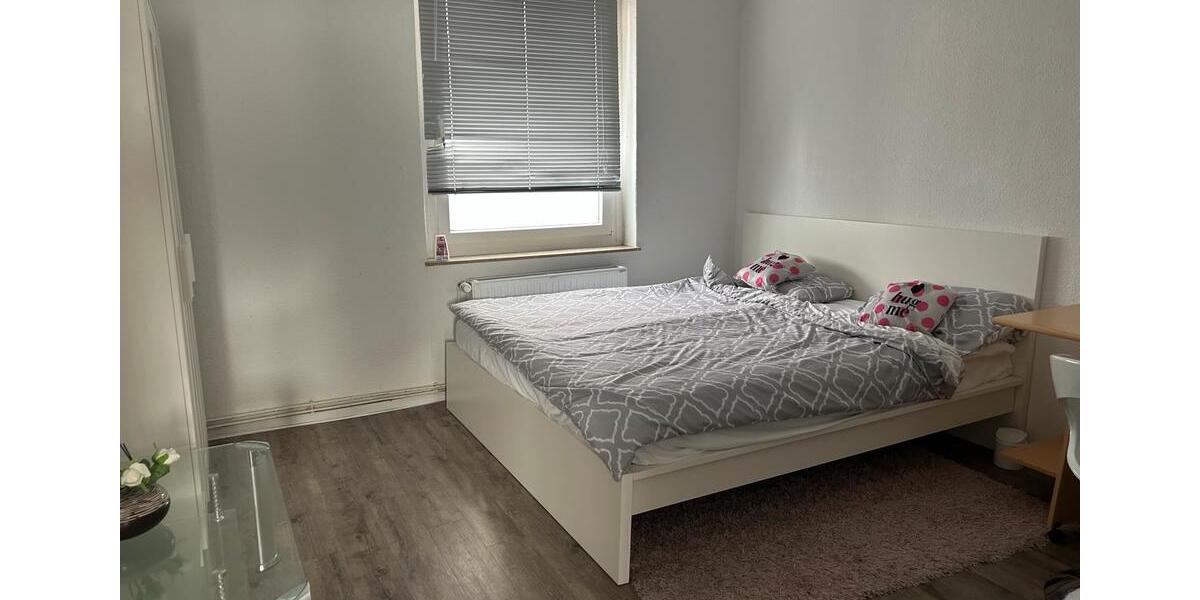 Etagenwohnung Hannover Südstadt - 1 Zimmer, 55 m&sup2;, 100&euro; | Angebot:26421288