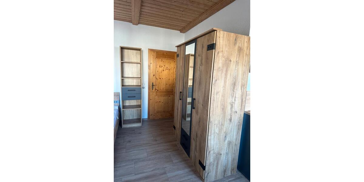 Wohnen auf Zeit Chemnitz Klaffenbach - 1 Zimmer, 20 m&sup2;, 350&euro; | Angebot:26675317