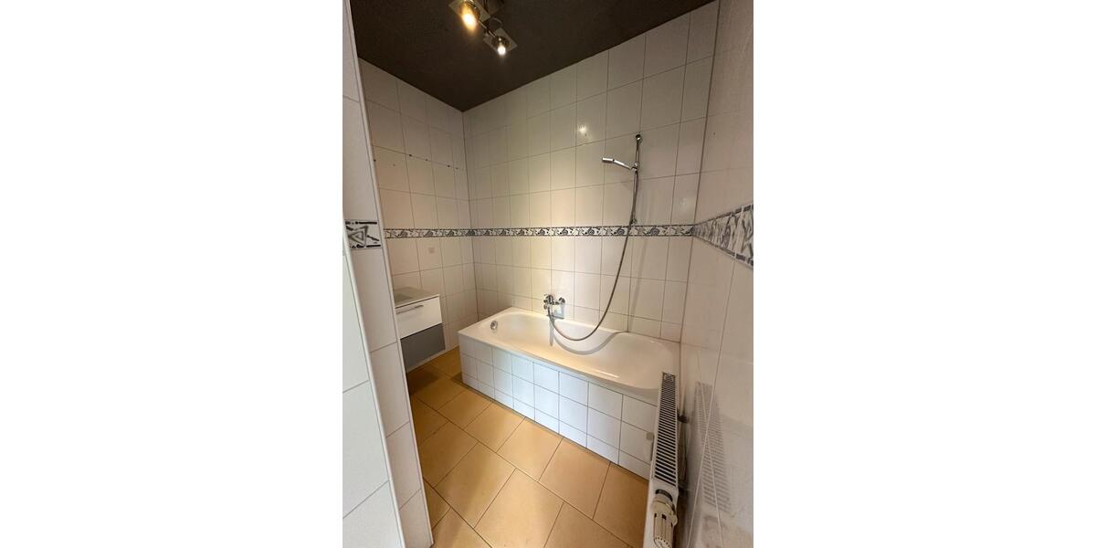 Etagenwohnung Meiningen - 1 Zimmer, 57 m&sup2;, 580&euro; | Angebot:26044543