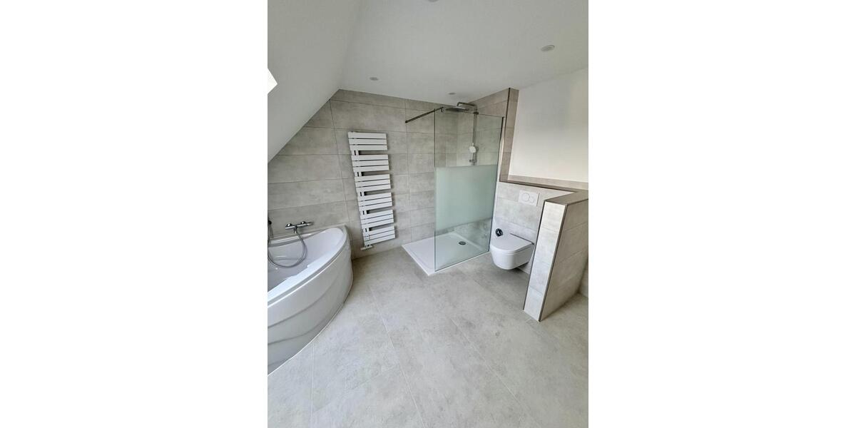 Maisonettenwohnung Zschopau - 3.5 Zimmer, 102 m&sup2;, 890&euro; | Angebot:26048216