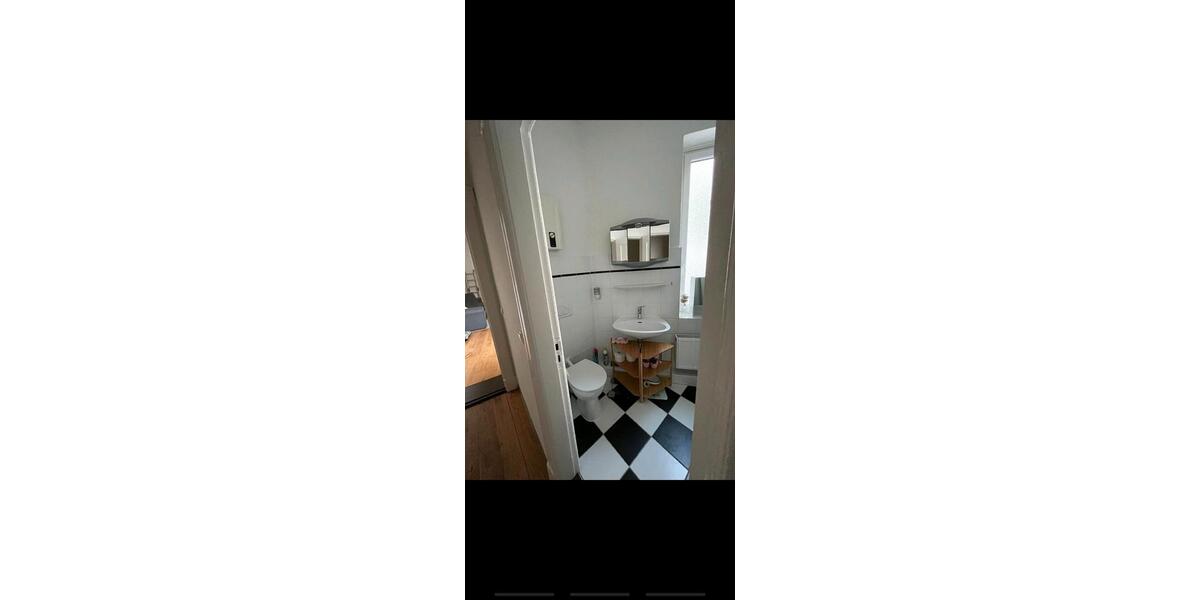 Etagenwohnung Flensburg - 5 Zimmer, 125 m&sup2;, 1.667&euro; | Angebot:26560696