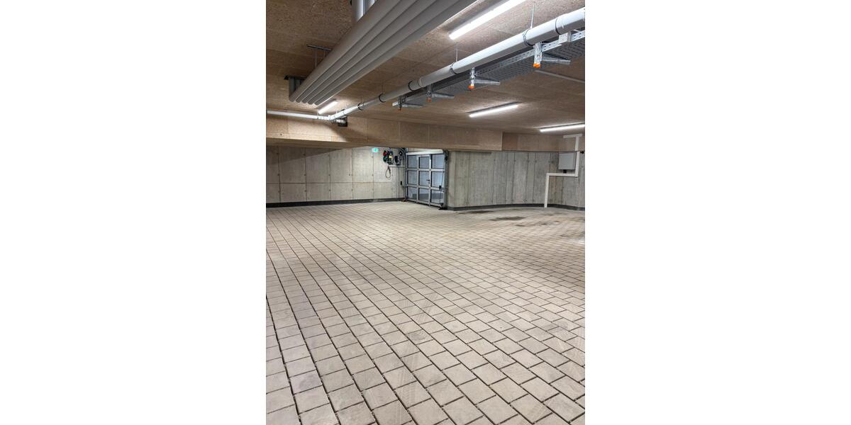 Erdgeschoßwohnung Murnau am Staffelsee - 2 Zimmer, 84 m&sup2;, 1.700&euro; | Angebot:25859931