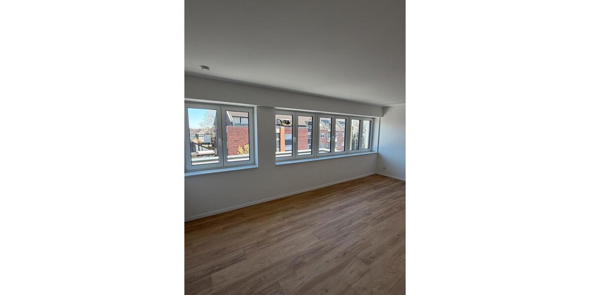 Etagenwohnung Mönchengladbach Süd - 5 Zimmer, 97 m&sup2;, 1.560&euro; | Angebot:26301719