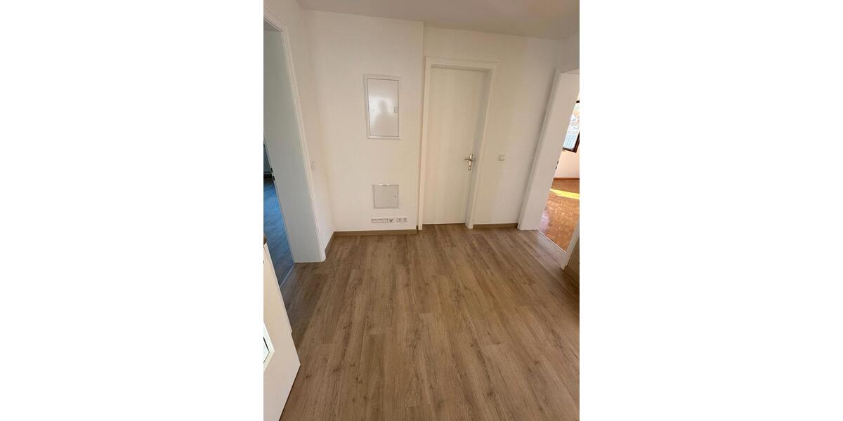 Erdgeschoßwohnung Loffenau - 4 Zimmer, 90 m&sup2;, 970&euro; | Angebot:26004492
