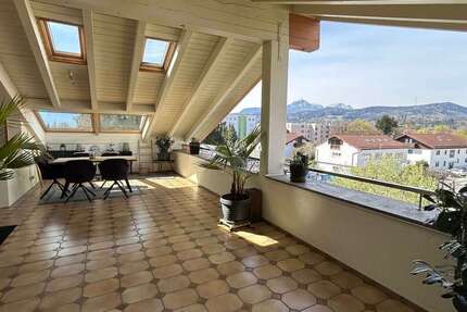 Wohnung Ainring Schiffmoning - 5 Zimmer, 184 m&sup2;, 1.450&euro; | Angebot:26183744