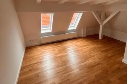 Wohnung Stuttgart Bad Cannstatt - 5 Zimmer, 145 m&sup2;, 2.810&euro; | Angebot:27538912