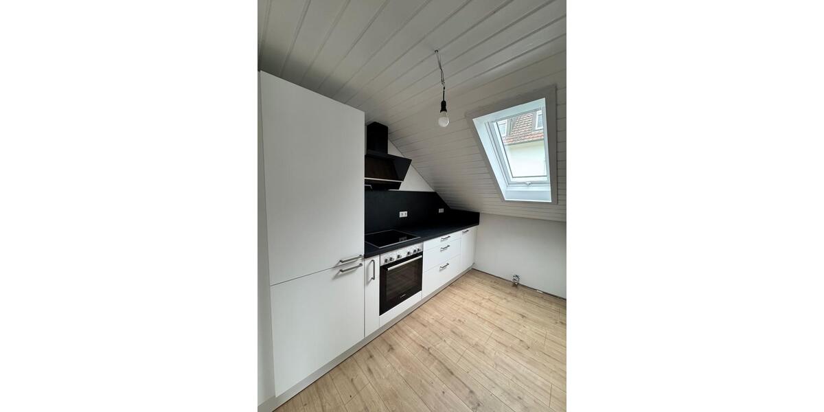 Dachgeschoßwohnung Horb am Neckar - 3.5 Zimmer, 80 m&sup2;, 950&euro; | Angebot:25649577