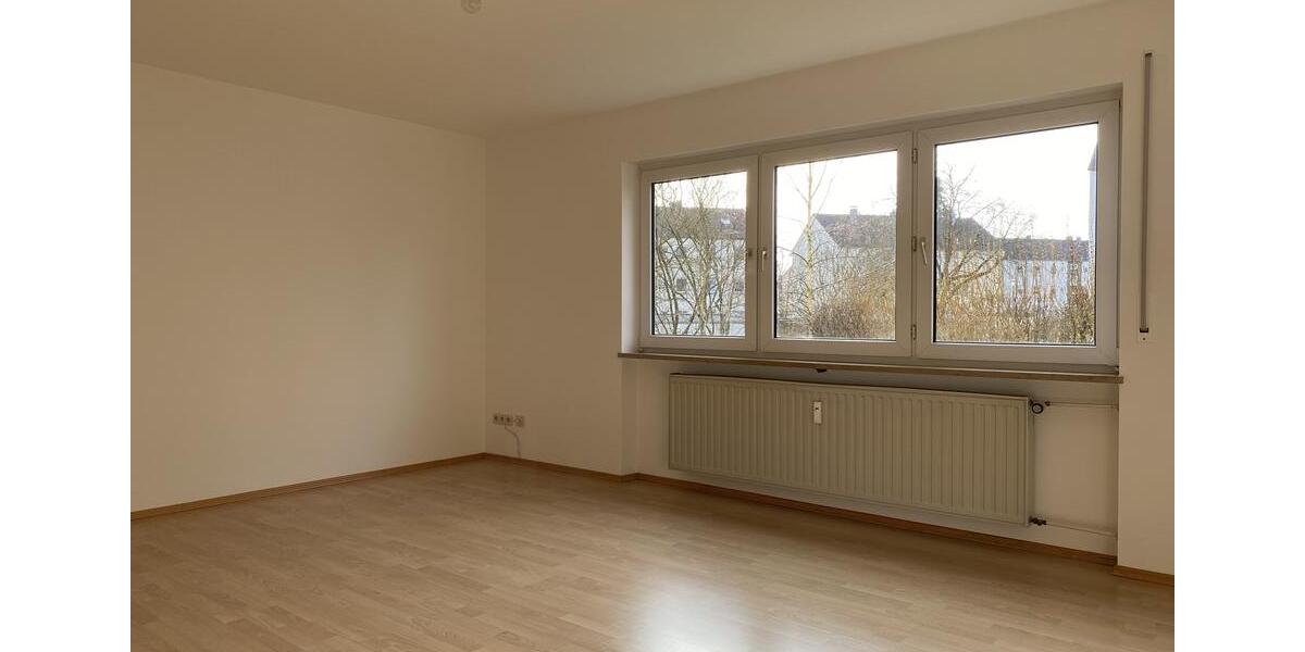Erdgeschoßwohnung Wassertrüdingen - 3 Zimmer, 75 m&sup2;, 600&euro; | Angebot:25418023