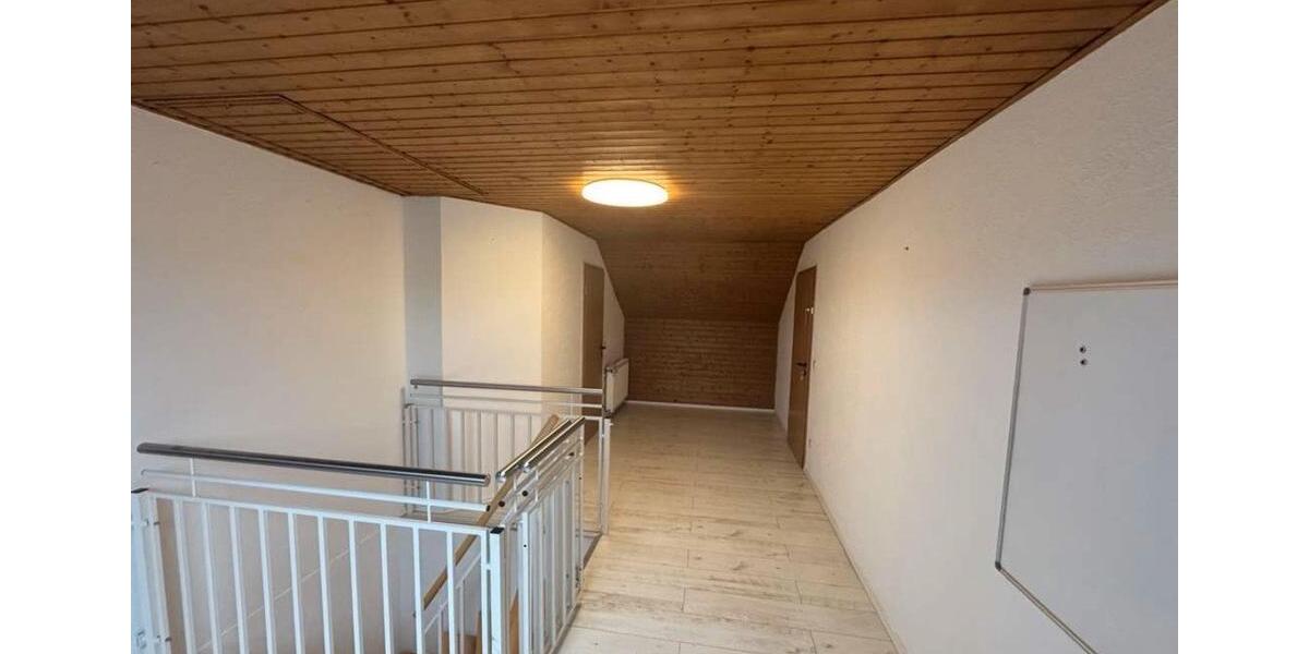Maisonettenwohnung Ludwigshafen am Rhein Edigheim - 5 Zimmer, 130 m&sup2;, 1.850&euro; | Angebot:25655461