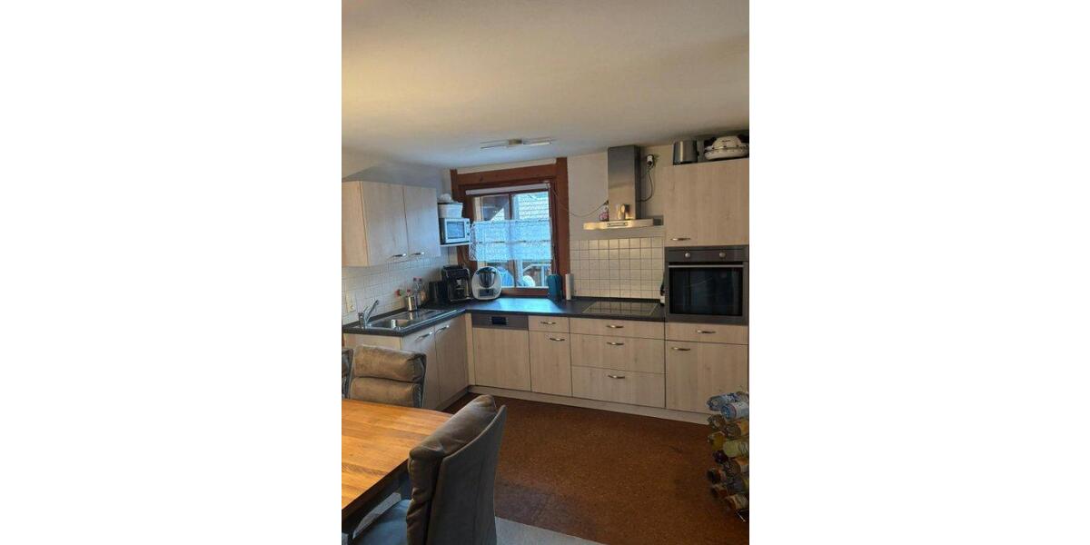 Erdgeschoßwohnung Baiersbronn - 3.5 Zimmer, 85 m&sup2;, 725&euro; | Angebot:26032204