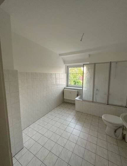 Etagenwohnung Roßwein Seifersdorf - 4 Zimmer, 106 m&sup2;, 549&euro; | Angebot:19581331