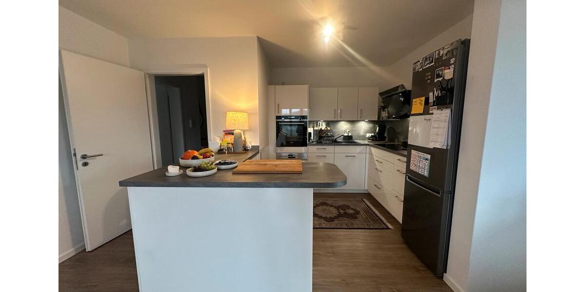 Dachgeschoßwohnung Suhl Aue 1 - 4 Zimmer, 115 m&sup2;, 1.500&euro; | Angebot:25475896