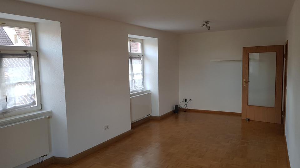 Etagenwohnung Rottweil - 2.5 Zimmer, 66 m&sup2;, 710&euro; | Angebot:26577902