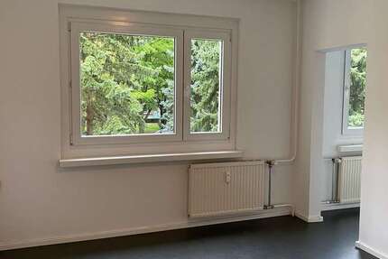 Wohnung zum Mieten in Dresden 222 € 25.6 m²