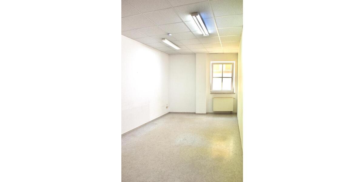 Gewerbeobjekt Schmalkalden - 990&euro; | Angebot:24860814