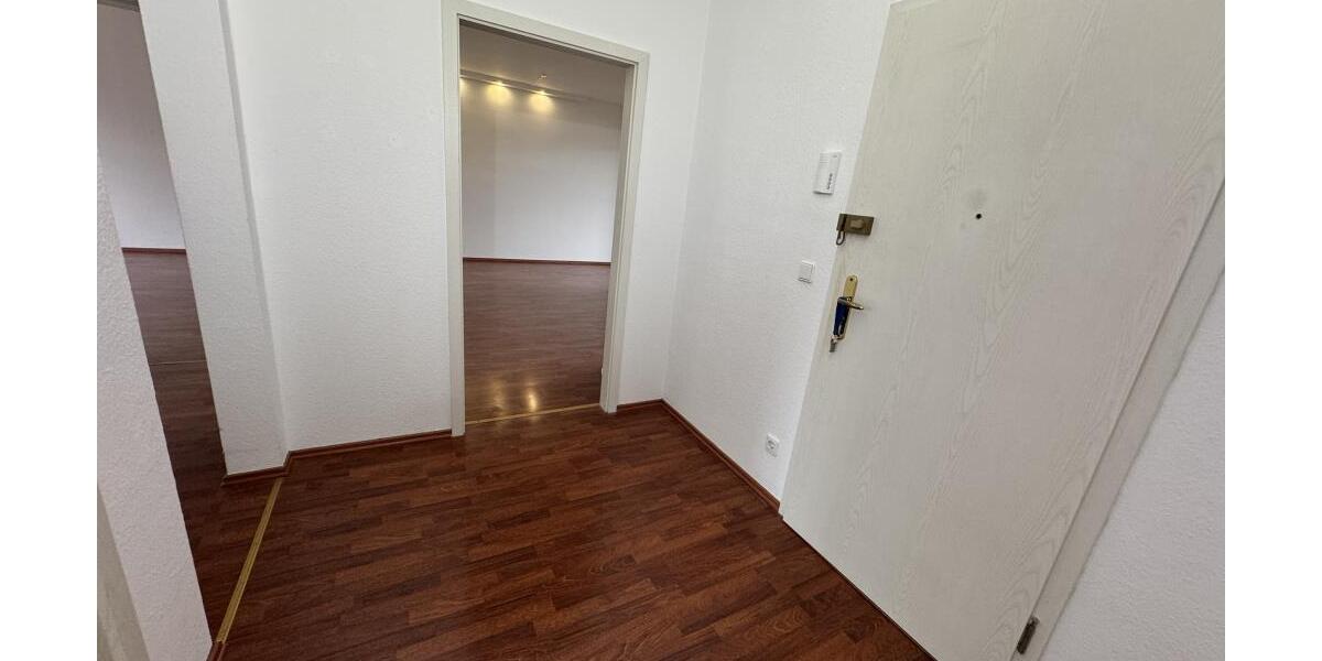 Tierparkseite-Debschwitz! Großzügige 3-Raum Wohnung mit großem Balkon! - Etagenwohnung Gera Debschwitz | Angebot:26145515