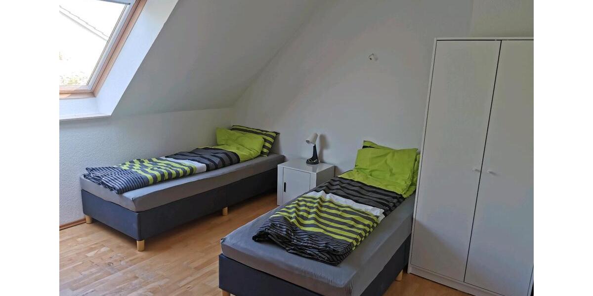 Einfamilienhaus Bad Oeynhausen Rehme - 17 Zimmer, 220 m&sup2;, 100&euro; | Angebot:25838896