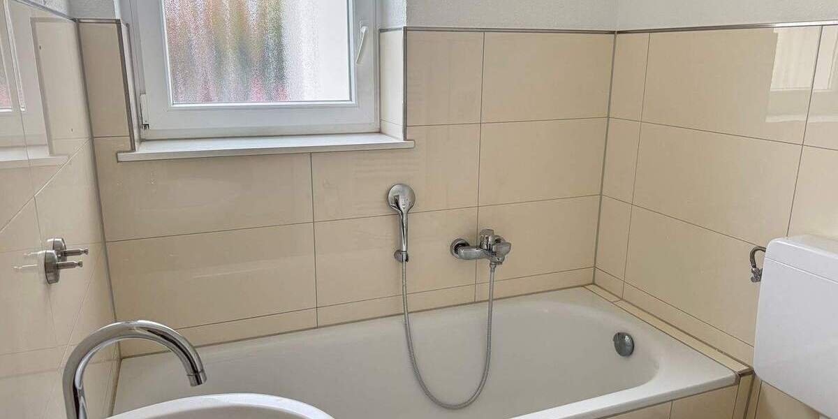 Etagenwohnung Kaufungen Oberkaufungen - 3 Zimmer, 80 m&sup2;, 770&euro; | Angebot:24544168