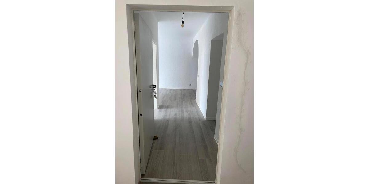 Erdgeschoßwohnung Neunkirchen - 3 Zimmer, 85 m&sup2;, 620&euro; | Angebot:26461684