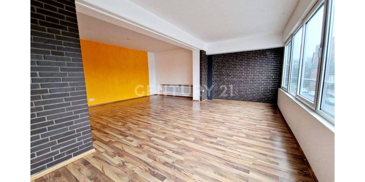 Gewerbeobjekt Wilhelmshaven Heppens - 4 Zimmer, 130 m&sup2;, 750&euro; | Angebot:25742025