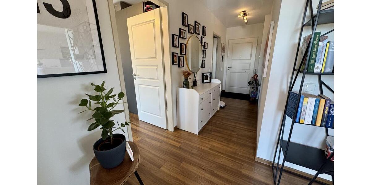 Etagenwohnung Aichach - 3 Zimmer, 82 m&sup2;, 1.035&euro; | Angebot:26335097