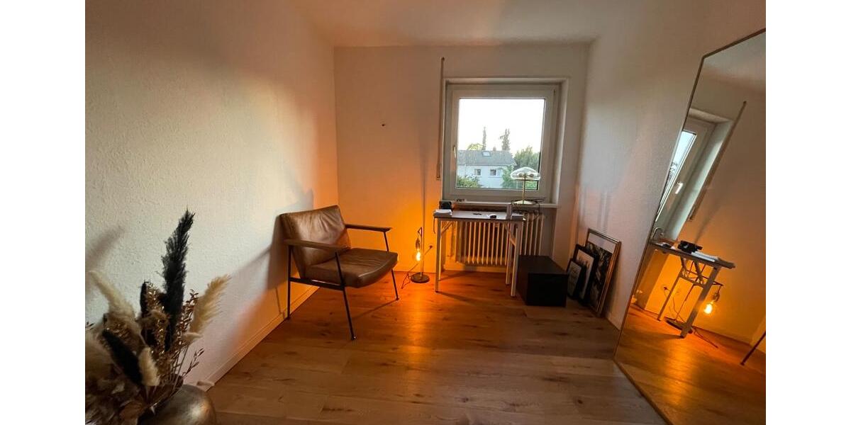 Wohnen auf Zeit Freiburg im Breisgau Haslach - 4 Zimmer, 104 m&sup2;, 1.800&euro; | Angebot:26553491