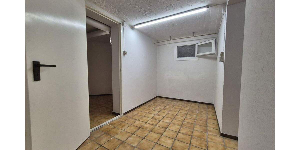 Gewerbeobjekt Bad Schwartau - 1.600&euro; | Angebot:24248872