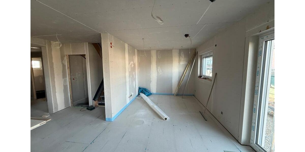 Doppelhaushälfte Ehrenkirchen - 2 Zimmer, 125 m&sup2;, 2.300&euro; | Angebot:26264094