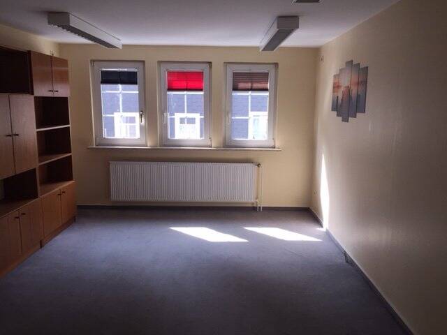 Gewerbeobjekt Haiger - 2 Zimmer, 350&euro; | Angebot:24761520