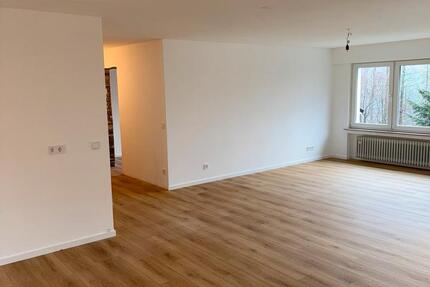 Helle 3-Zimmer Wohnung in Toplage | Erstbezug nach Kernsarnierung 3 zimmer