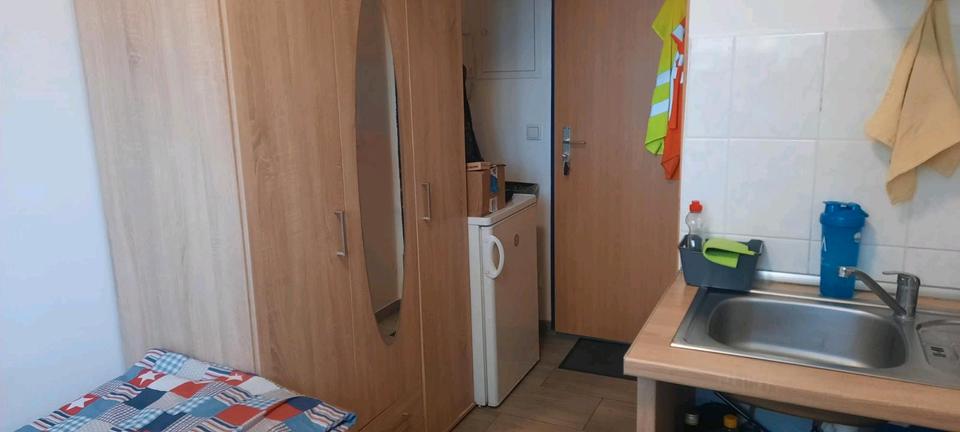 Erdgeschoßwohnung Regensburg Galgenberg - 1 Zimmer, 16 m&sup2;, 470&euro; | Angebot:25266234