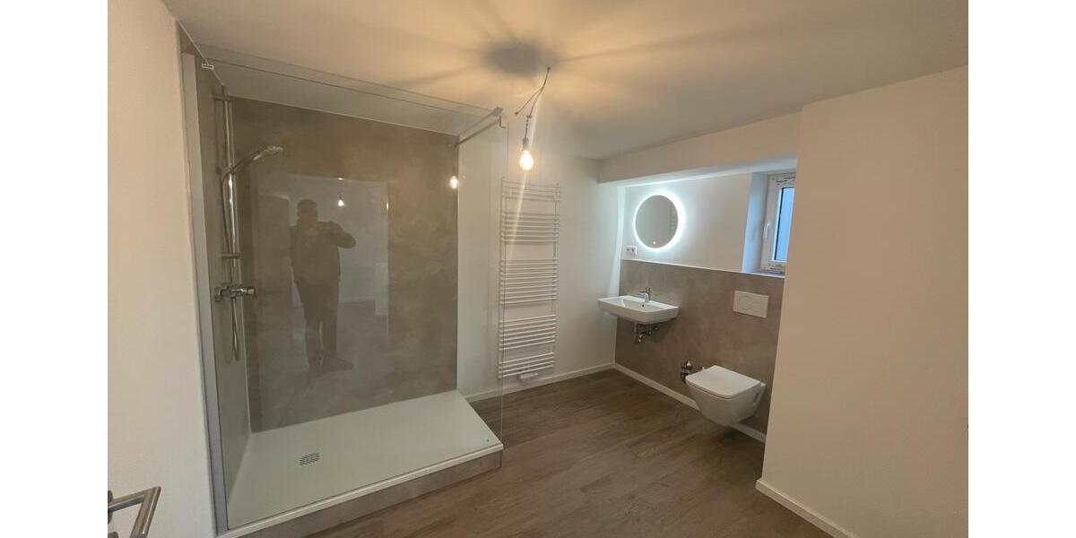 Etagenwohnung Grefrath - 3 Zimmer, 80 m&sup2;, 900&euro; | Angebot:26578547