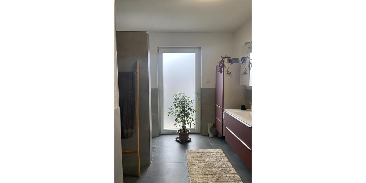 Einfamilienhaus Kandern - 3 Zimmer, 90 m&sup2;, 1.800&euro; | Angebot:24651620