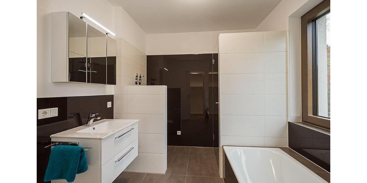 Etagenwohnung Zusmarshausen - 4 Zimmer, 118 m&sup2;, 1.524&euro; | Angebot:25990577