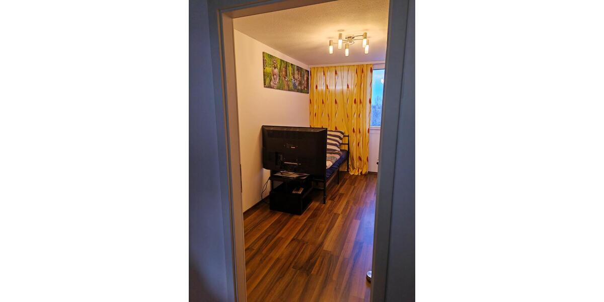 Wohnen auf Zeit Unterhaching - 1 Zimmer, 9 m&sup2;, 850&euro; | Angebot:26236174