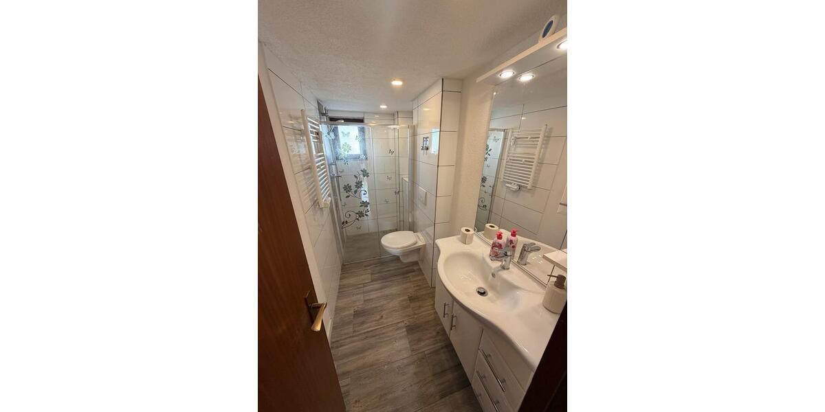 Etagenwohnung Villingen-Schwenningen Schwenningen - 3 Zimmer, 65 m&sup2;, 700&euro; | Angebot:26030751