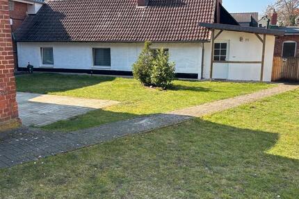 Wohnung Helmstedt - 2.5 Zimmer, 65 m&sup2;, 600&euro; | Angebot:25862615