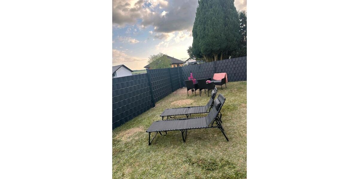 Schöne, helle Wohnung mit Garten zur Vermietung 2 zimmer