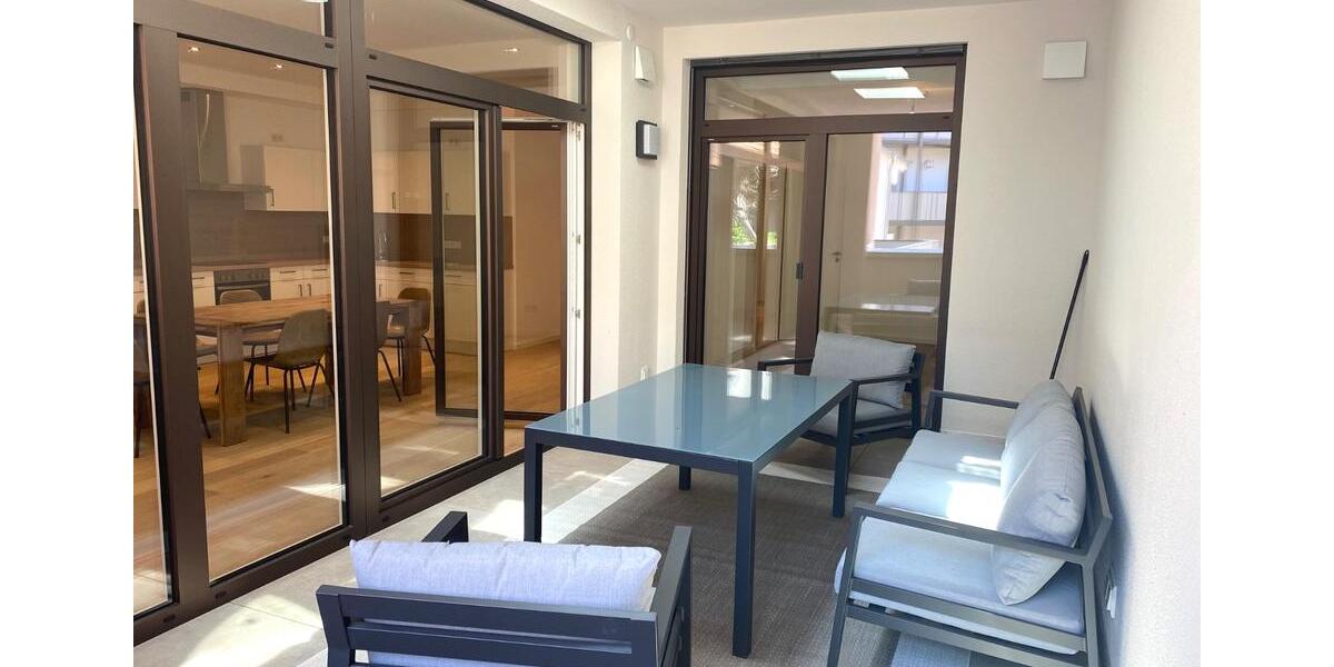 Etagenwohnung Deggendorf - 3 Zimmer, 94 m&sup2;, 1.200&euro; | Angebot:26548862