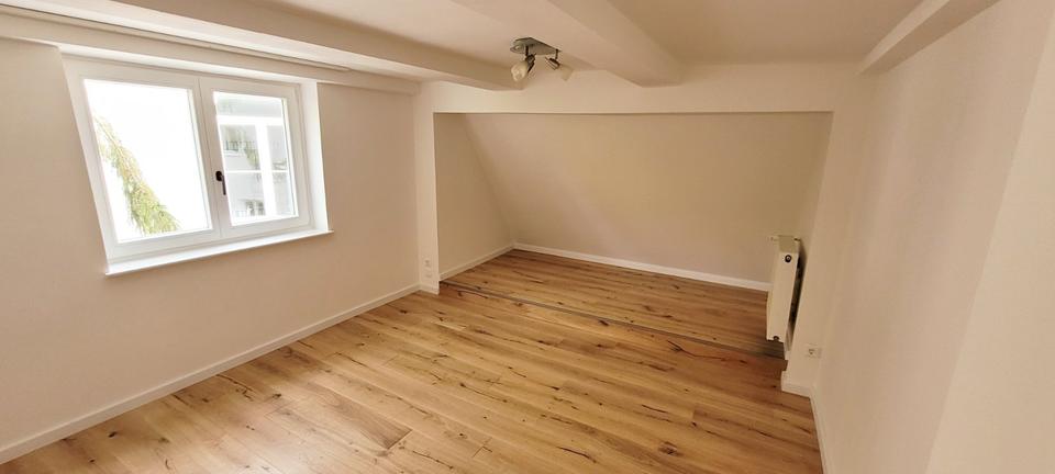 Maisonettenwohnung Memmingen - 6 Zimmer, 145 m&sup2;, 1.800&euro; | Angebot:25724325